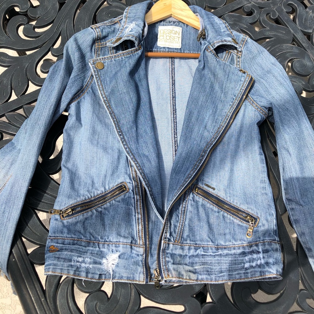 BILLABONG Design Closet Distressed Denim Jacket